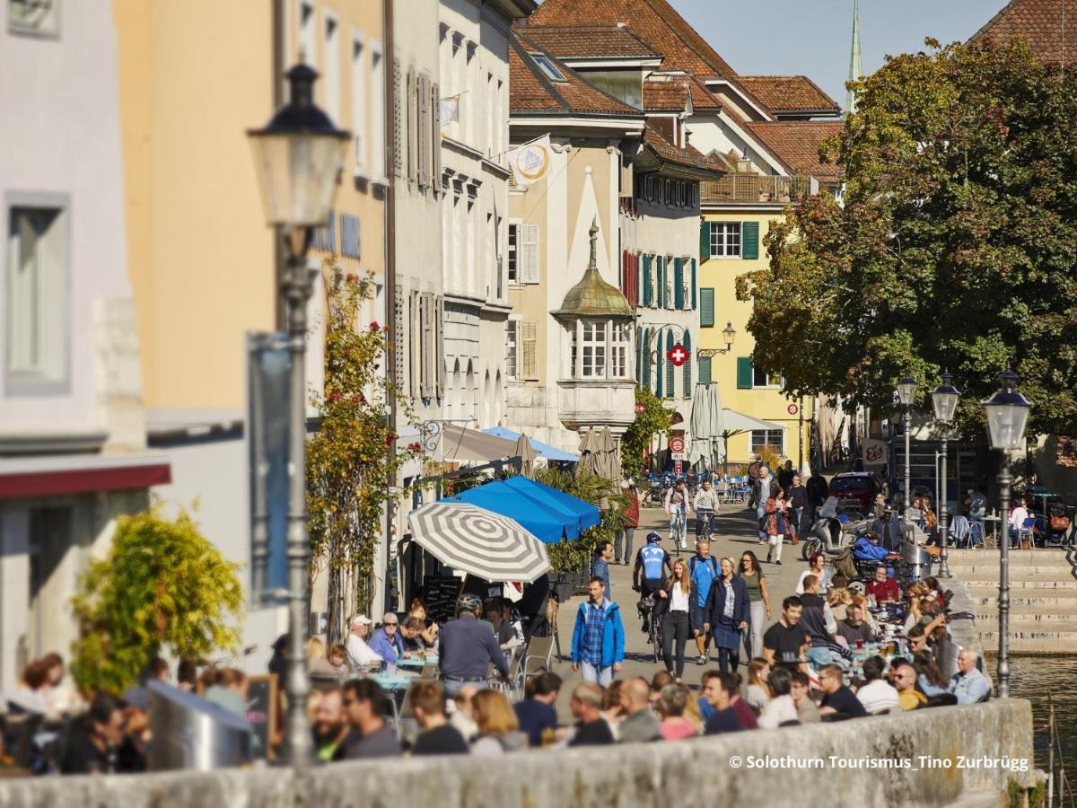 Boutique Hotel La Couronne Solothurn Bagian luar foto