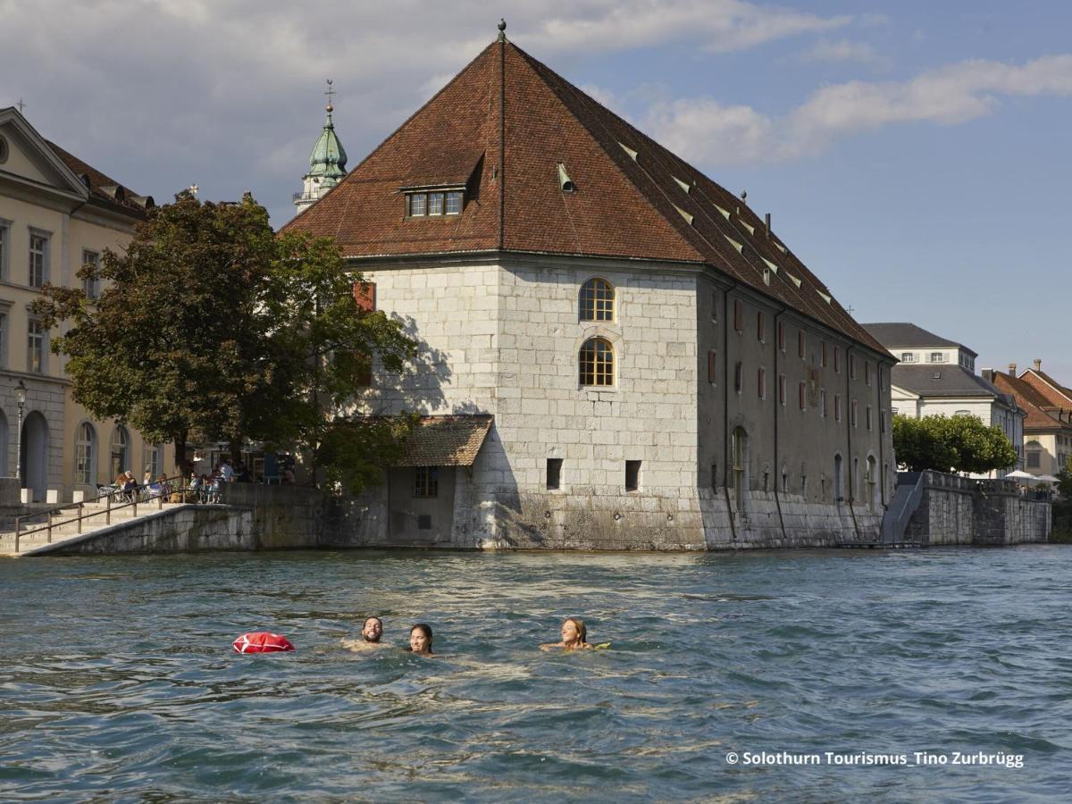 Boutique Hotel La Couronne Solothurn Bagian luar foto
